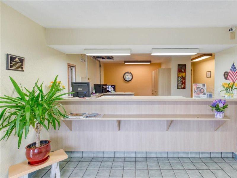 Days Inn By Wyndham نيو فيلادلفيا المظهر الخارجي الصورة