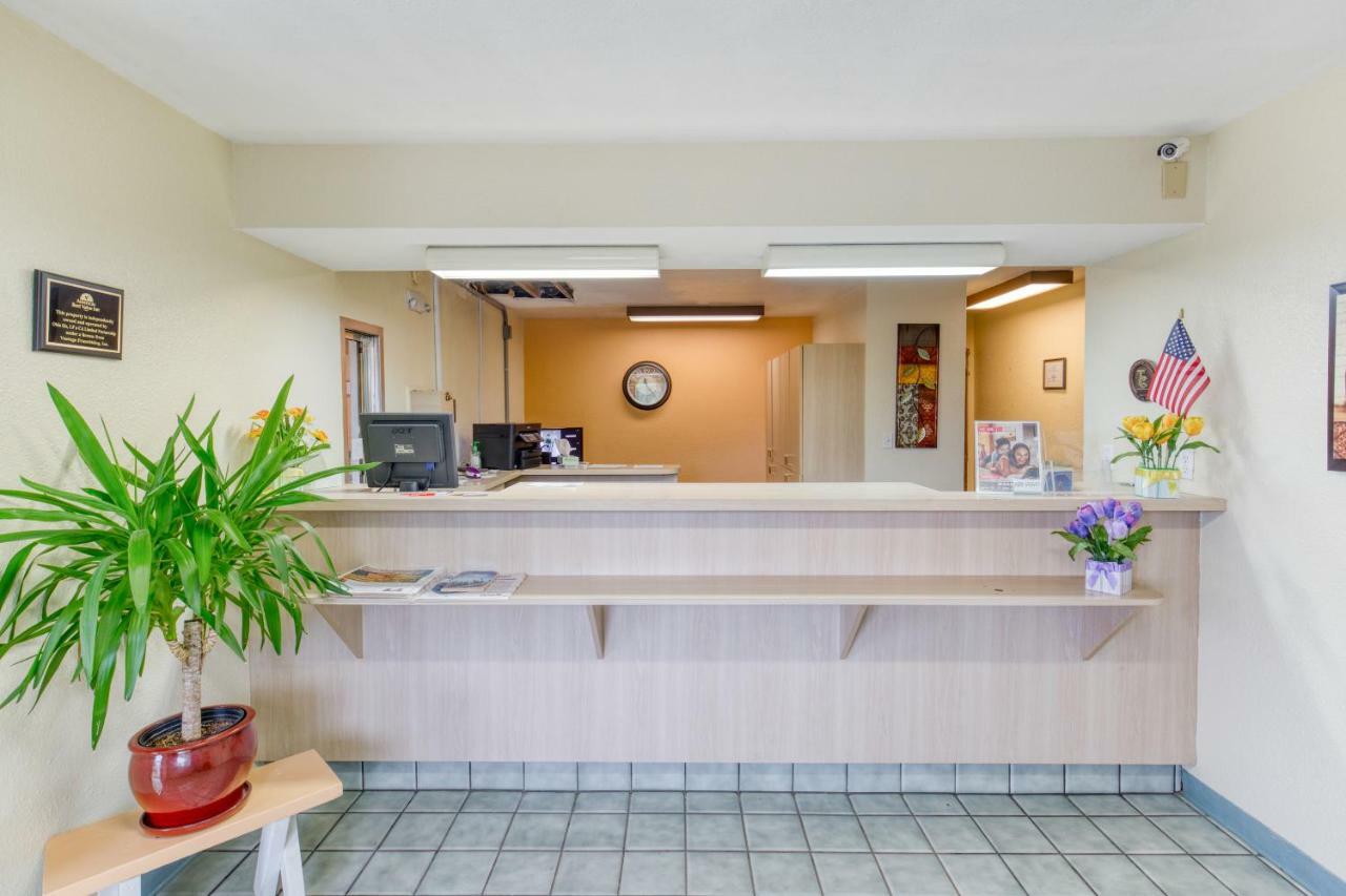 Days Inn By Wyndham نيو فيلادلفيا المظهر الخارجي الصورة