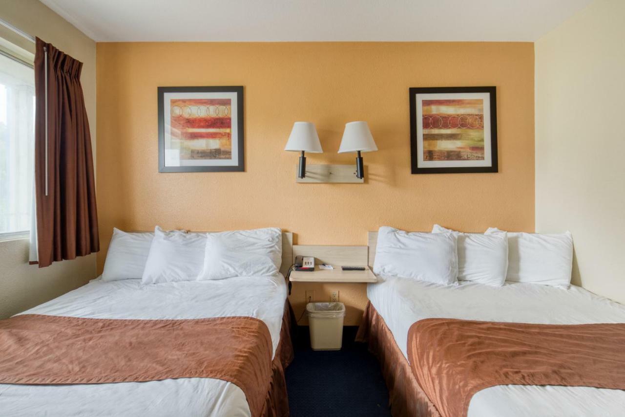 Days Inn By Wyndham نيو فيلادلفيا المظهر الخارجي الصورة
